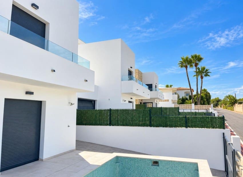 4 soveværelse Villa til salg i Albir med swimmingpool garage - € 890.000 (Ref: 10169161)