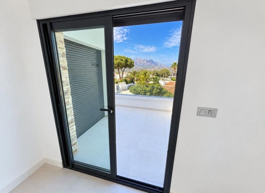 4 soveværelse Villa til salg i Albir med swimmingpool garage - € 890.000 (Ref: 10169161)