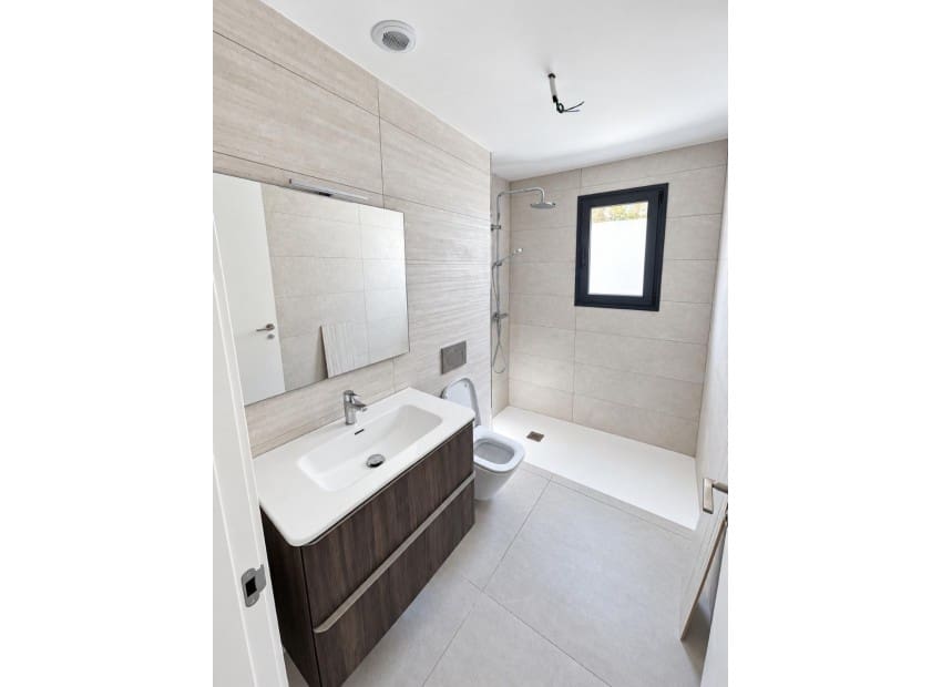 4 soveværelse Villa til salg i Albir med swimmingpool garage - € 890.000 (Ref: 10169161)