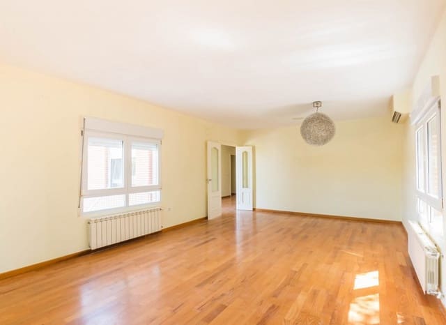 4 quarto Moradia para venda em Molina de Segura com piscina garagem - 581 000 € (Ref: 10172238)