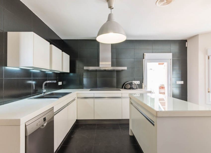 4 quarto Moradia para venda em Molina de Segura com piscina garagem - 581 000 € (Ref: 10172238)