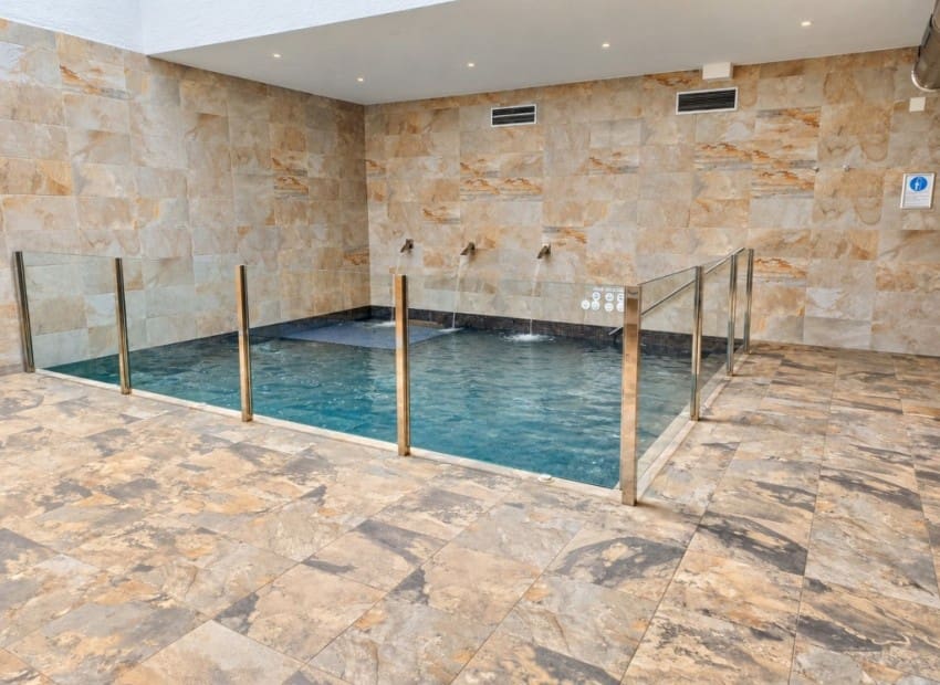 3 quarto Penthouse para venda em El Raso com piscina garagem - 309 750 € (Ref: 10175456)