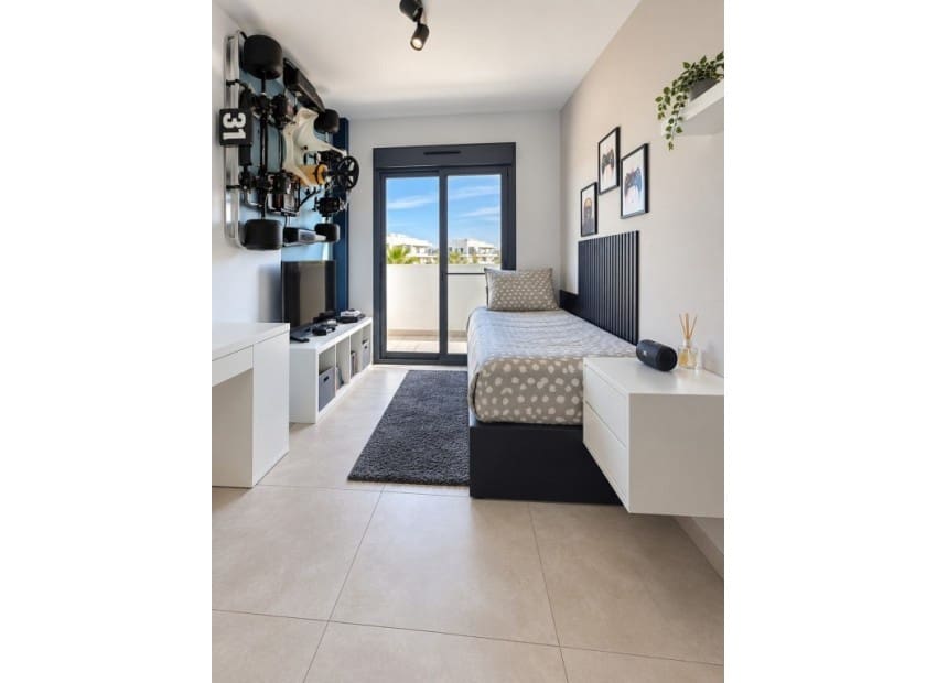 3 quarto Penthouse para venda em El Raso com piscina garagem - 309 750 € (Ref: 10175456)
