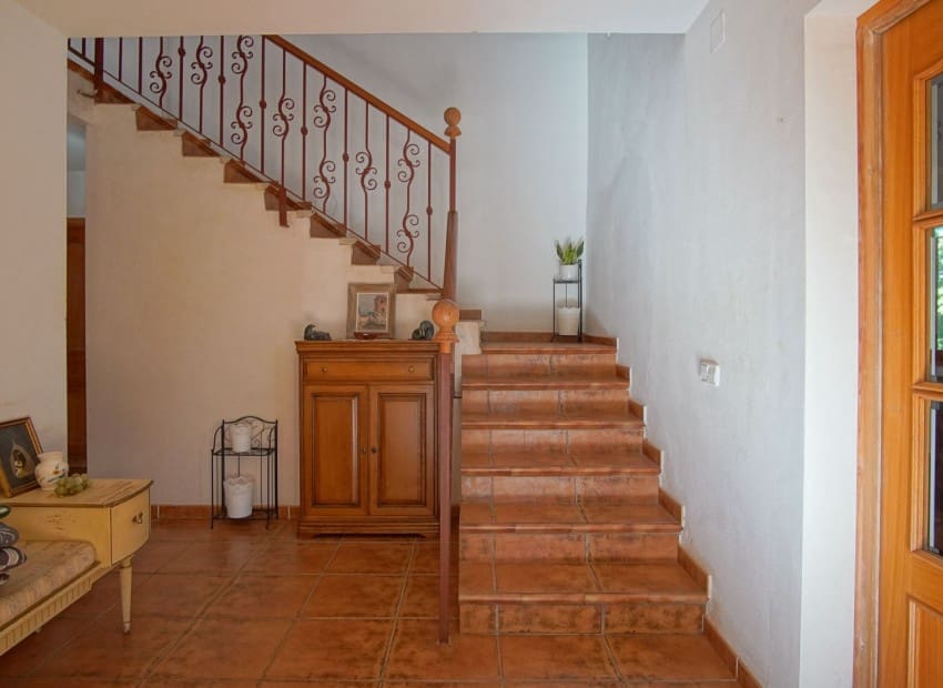 6 slaapkamer Villa te koop in Pedreguer met zwembad garage - € 732.000 (Ref: 10175604)