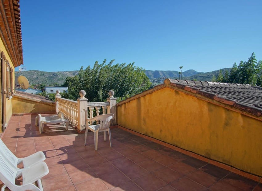 6 slaapkamer Villa te koop in Pedreguer met zwembad garage - € 732.000 (Ref: 10175604)