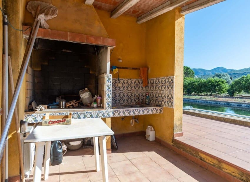6 slaapkamer Villa te koop in Pedreguer met zwembad garage - € 732.000 (Ref: 10175604)