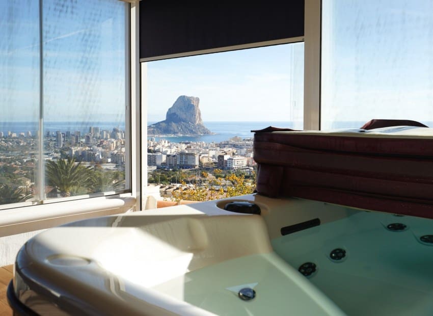 3 quarto Moradia para venda em Calpe / Calp com piscina garagem - 1 100 000 € (Ref: 10175605)