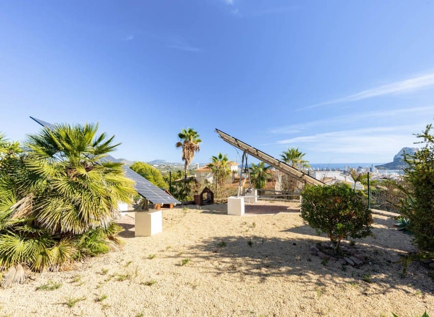 3 quarto Moradia para venda em Calpe / Calp com piscina garagem - 1 100 000 € (Ref: 10175605)