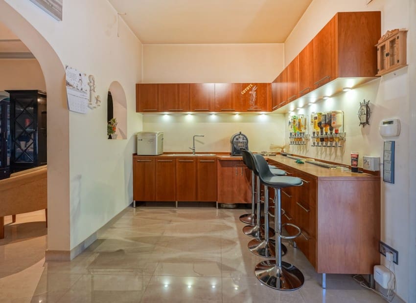 3 quarto Moradia para venda em Calpe / Calp com piscina garagem - 1 100 000 € (Ref: 10175605)