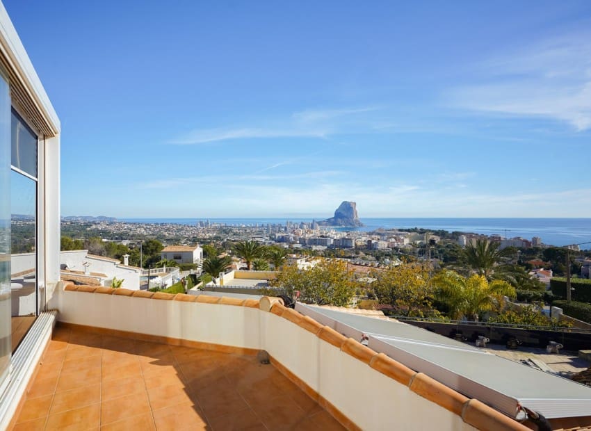 3 quarto Moradia para venda em Calpe / Calp com piscina garagem - 1 100 000 € (Ref: 10175605)