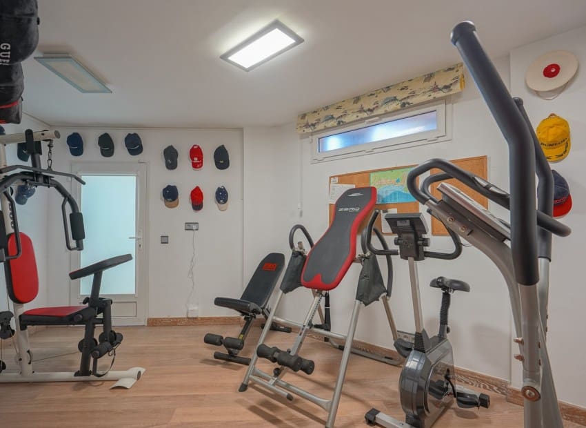 3 quarto Moradia para venda em Calpe / Calp com piscina garagem - 1 100 000 € (Ref: 10175605)