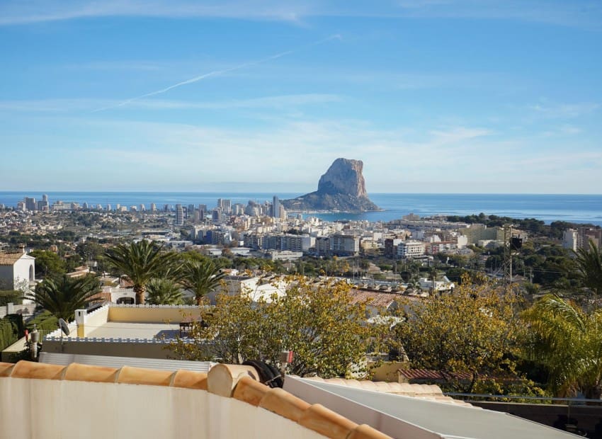 3 quarto Moradia para venda em Calpe / Calp com piscina garagem - 1 100 000 € (Ref: 10175605)