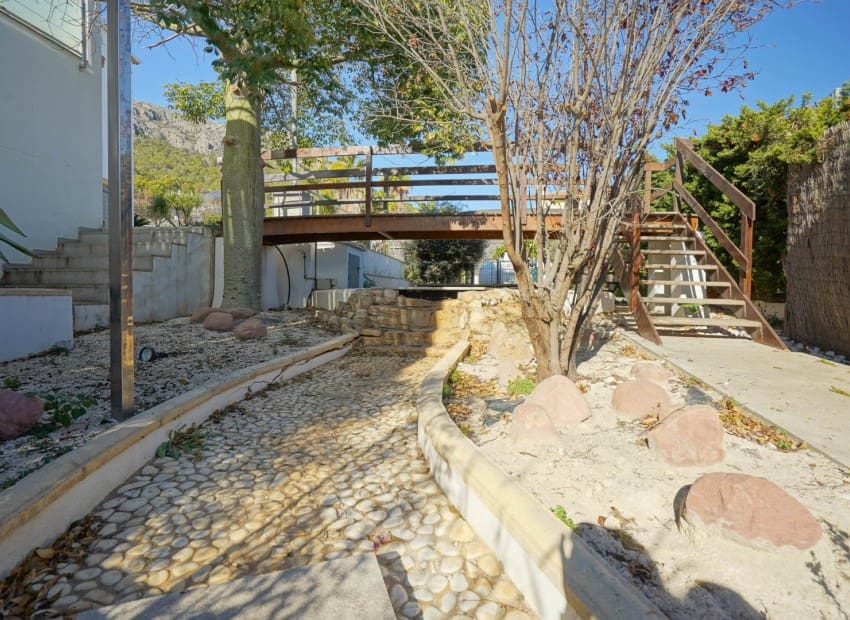 3 quarto Moradia para venda em Calpe / Calp com piscina garagem - 1 100 000 € (Ref: 10175605)