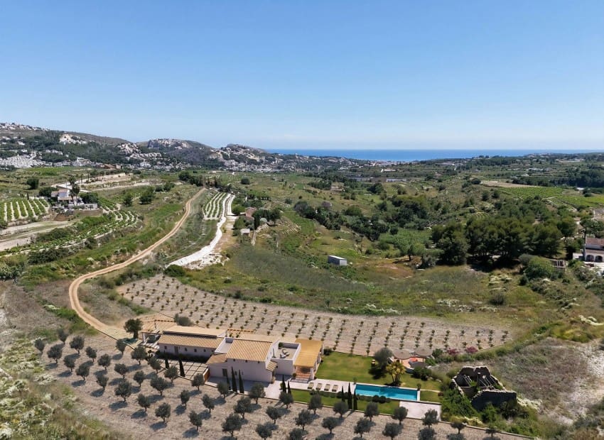 4 soveværelse Villa til salg i Moraira med swimmingpool garage - € 2.390.000 (Ref: 10183948)