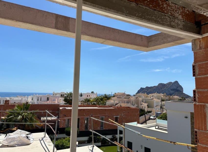 4 slaapkamer Villa te koop in Calpe / Calp met zwembad garage - € 1.289.000 (Ref: 1913961)