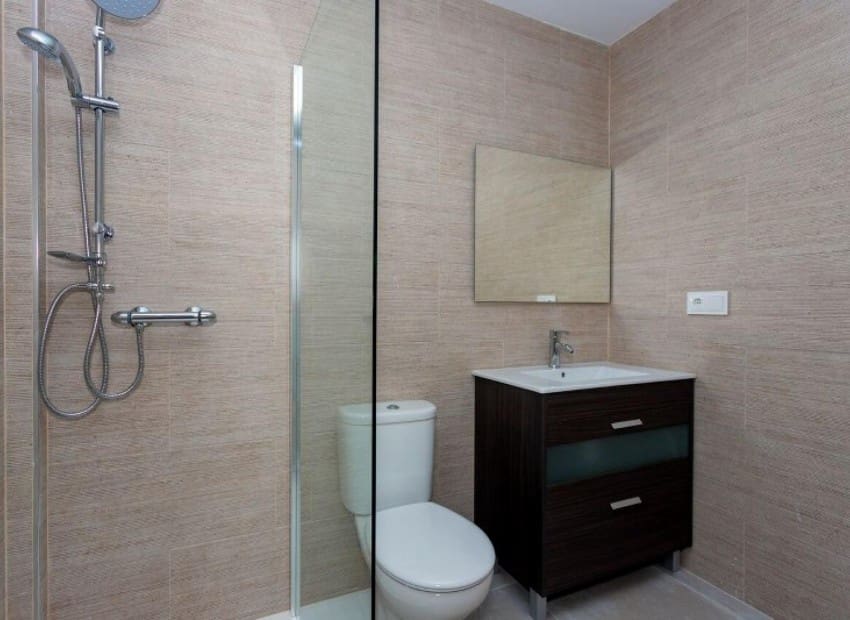 3 sypialnia Willa na sprzedaż w Daya Nueva z basenem - 322 000 € (Ref: 1944998)