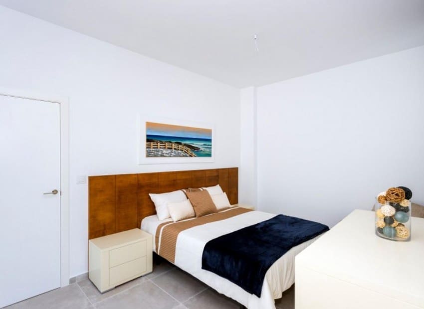 3 sypialnia Willa na sprzedaż w Daya Nueva z basenem - 322 000 € (Ref: 1944998)