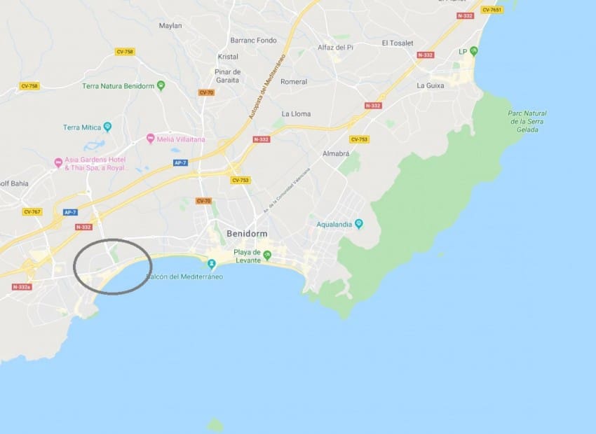 2 bedroom Apartment for sale in Benidorm with pool - € 690,000 (Ref: 1994673)