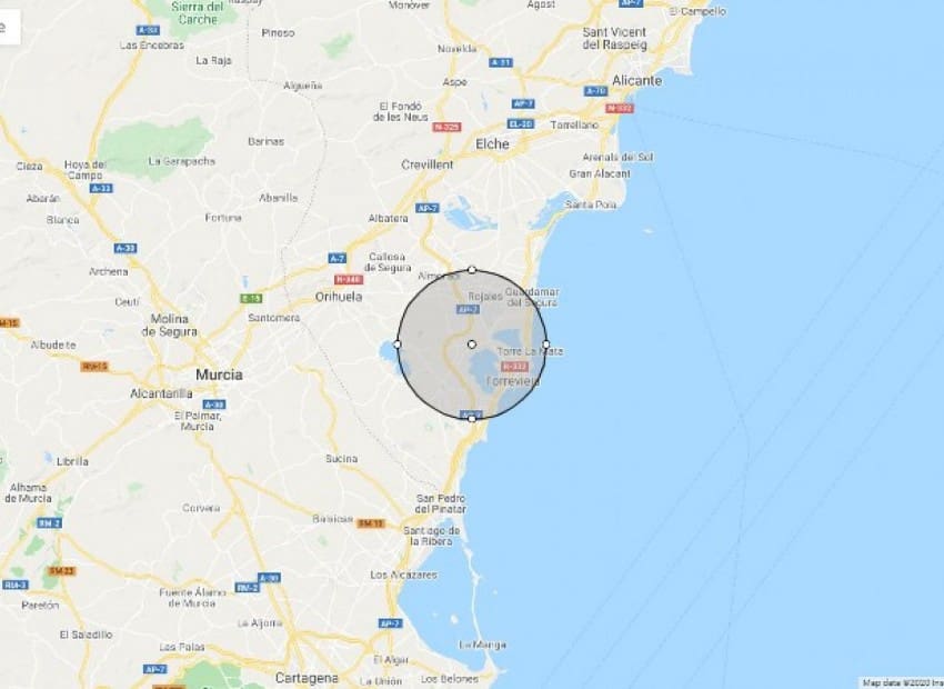 Chalet de 3 habitaciones en Los Montesinos en venta con piscina - 406.600 € (Ref: 2013595)