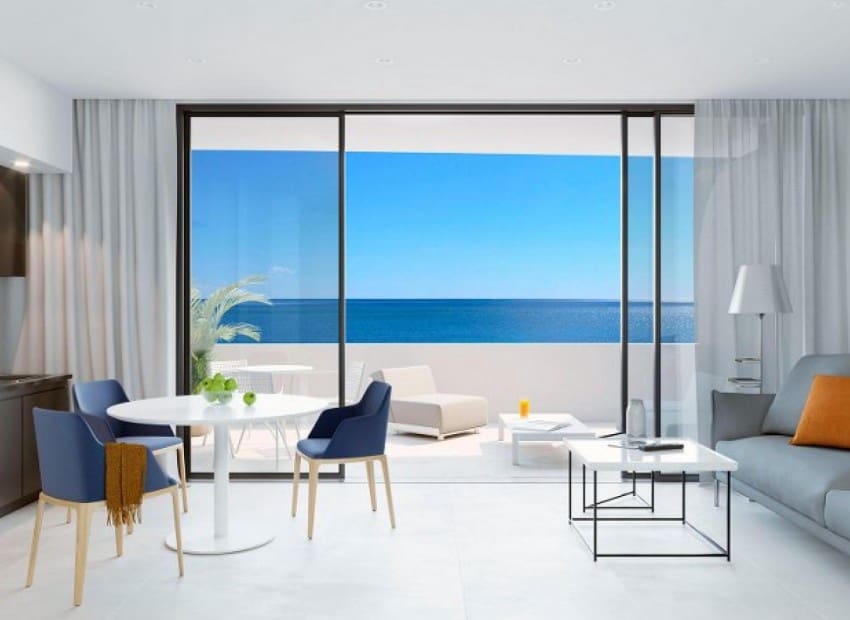 4 makuuhuone Huvila myytävänä paikassa Guardamar del Segura mukana uima-altaan - 704 480 € (Ref: 2700709)