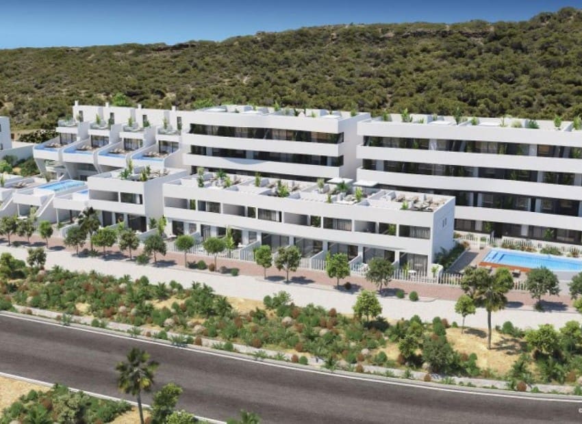 4 makuuhuone Huvila myytävänä paikassa Guardamar del Segura mukana uima-altaan - 704 480 € (Ref: 2700709)