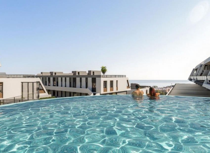 Apartamento de 2 habitaciones en Gran Alacant en venta con piscina garaje - 405.000 € (Ref: 2700731)