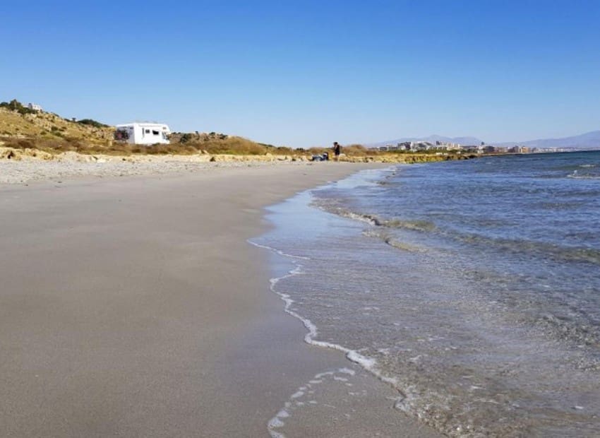 Apartamento de 2 habitaciones en Gran Alacant en venta con piscina garaje - 405.000 € (Ref: 2700731)