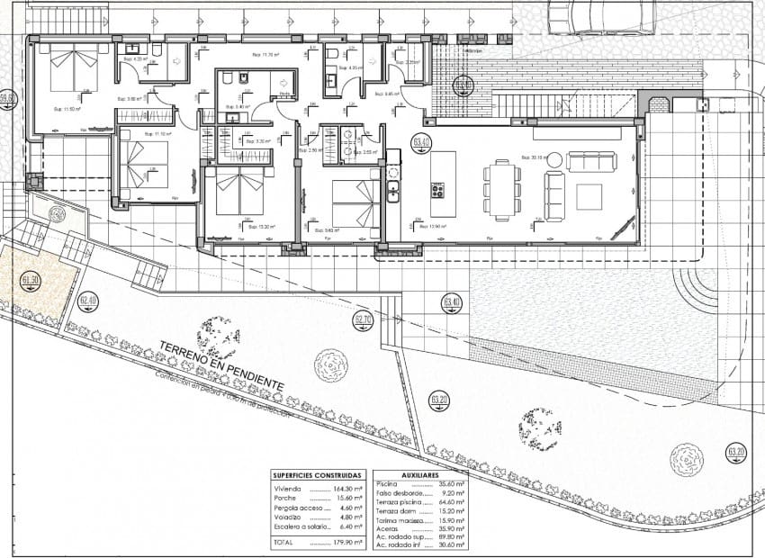 4 bedroom Villa for sale in Calpe / Calp with pool garage - € 1,499,000 (Ref: 5530065)