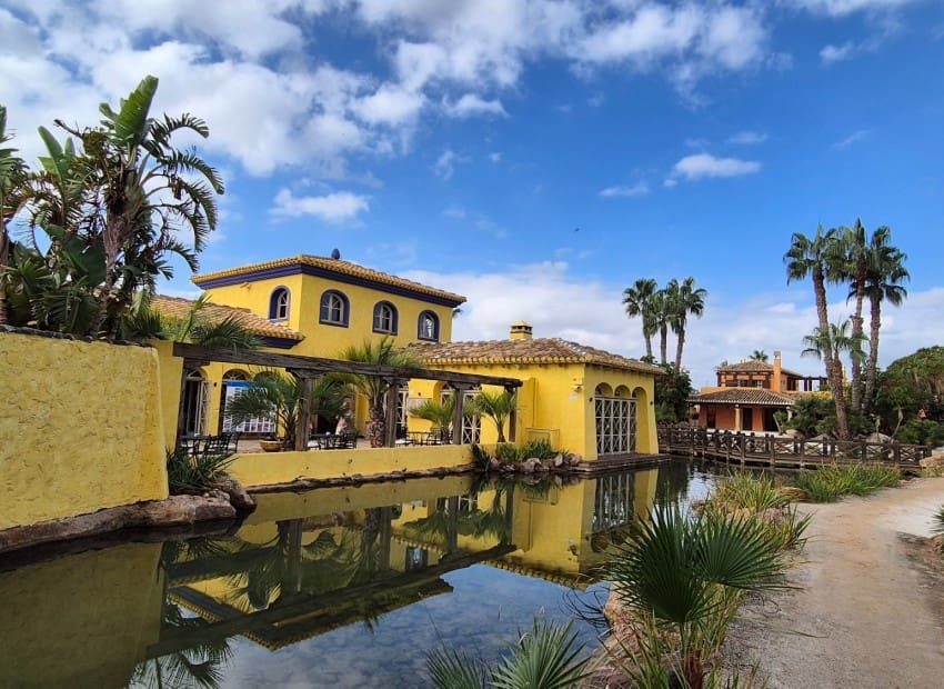 2 soveværelse Villa til salg i Cuevas del Almanzora med swimmingpool garage - € 290.000 (Ref: 6254963)