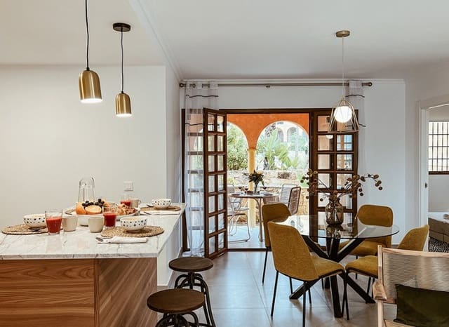 2 soveværelse Villa til salg i Cuevas del Almanzora med swimmingpool garage - € 290.000 (Ref: 6254963)