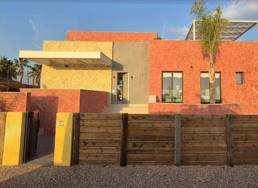 2 soveværelse Villa til salg i Cuevas del Almanzora med swimmingpool garage - € 290.000 (Ref: 6254963)