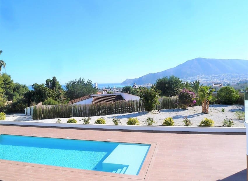 5 Zimmer Villa zu verkaufen in Altea mit Pool - 2.250.000 € (Ref: 6269824)