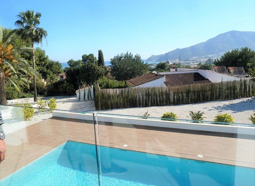 5 Zimmer Villa zu verkaufen in Altea mit Pool - 2.250.000 € (Ref: 6269824)