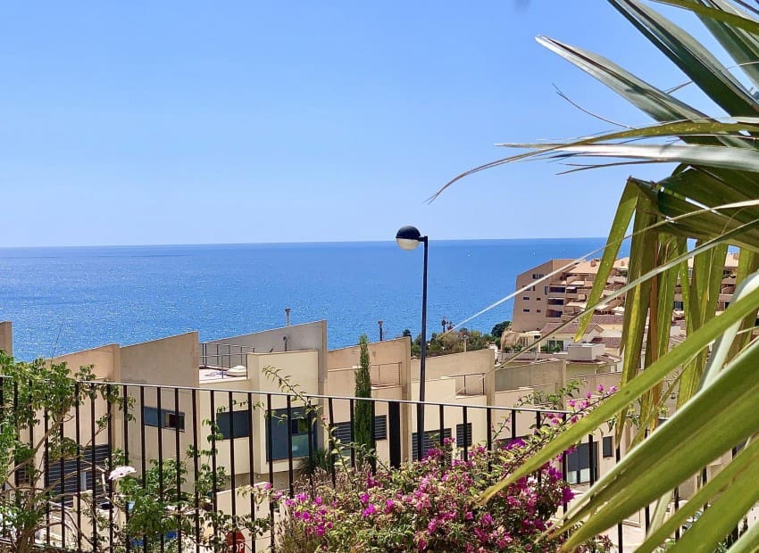 2 slaapkamer Appartement voor vakantieverhuur in Altea met zwembad - € 550 (Ref: 6305662)