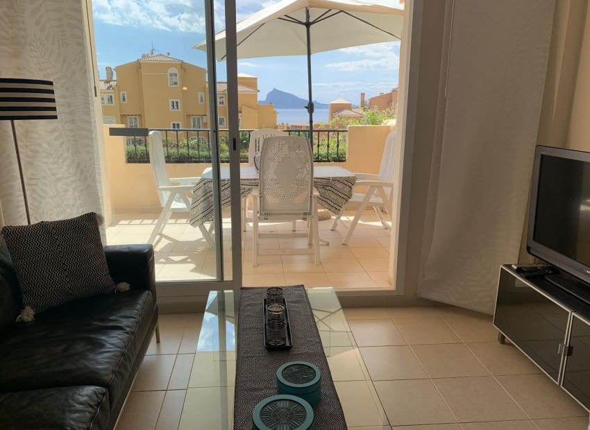 2 slaapkamer Appartement voor vakantieverhuur in Altea met zwembad - € 550 (Ref: 6305662)