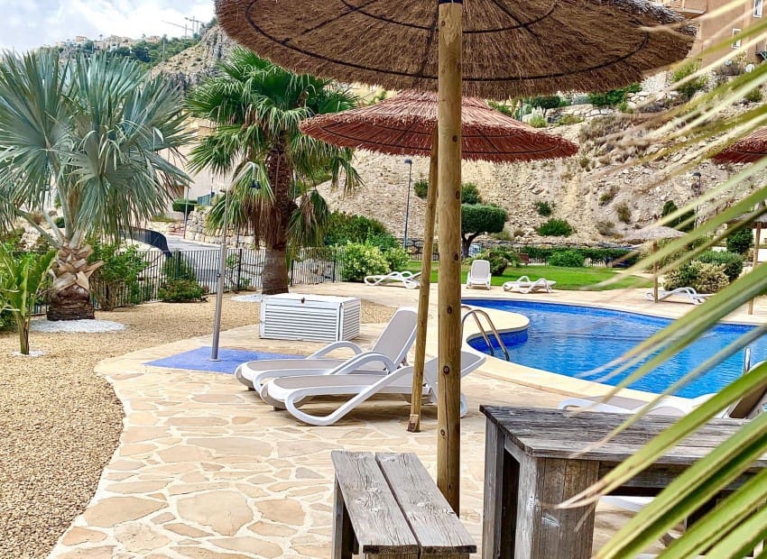 2 slaapkamer Appartement voor vakantieverhuur in Altea met zwembad - € 550 (Ref: 6305662)