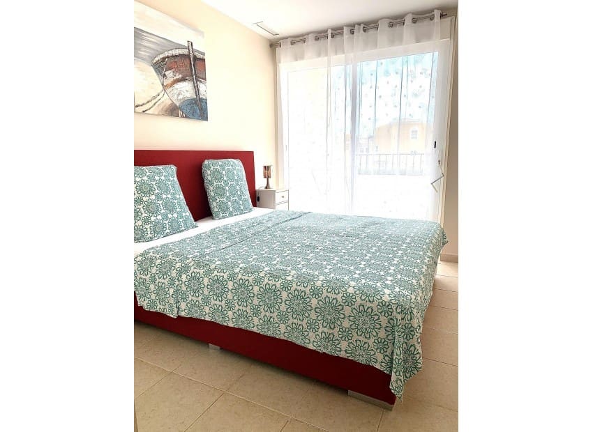 2 slaapkamer Appartement voor vakantieverhuur in Altea met zwembad - € 550 (Ref: 6305662)