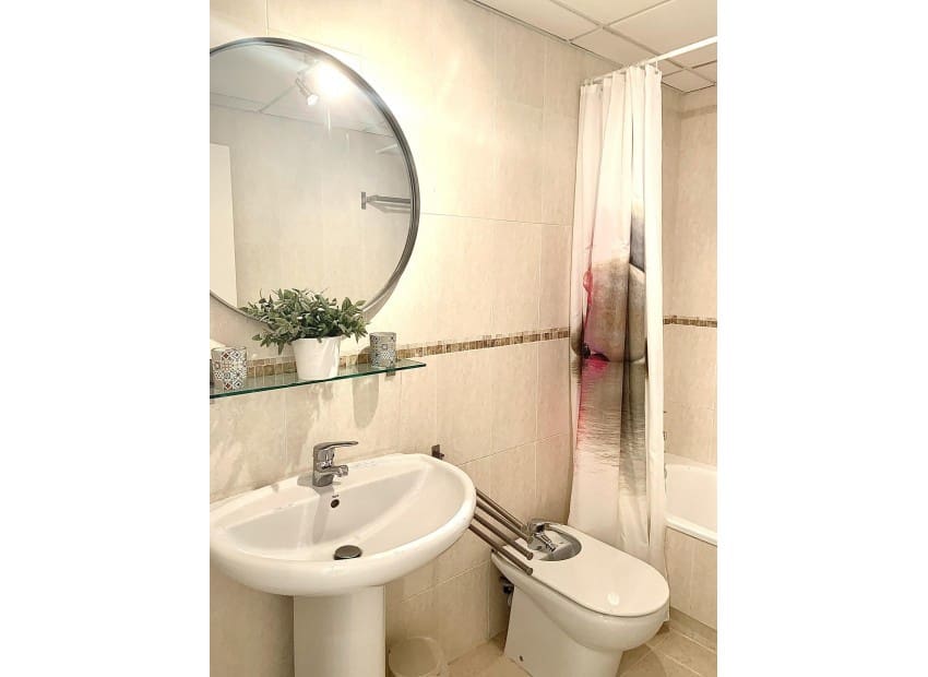 2 slaapkamer Appartement voor vakantieverhuur in Altea met zwembad - € 550 (Ref: 6305662)