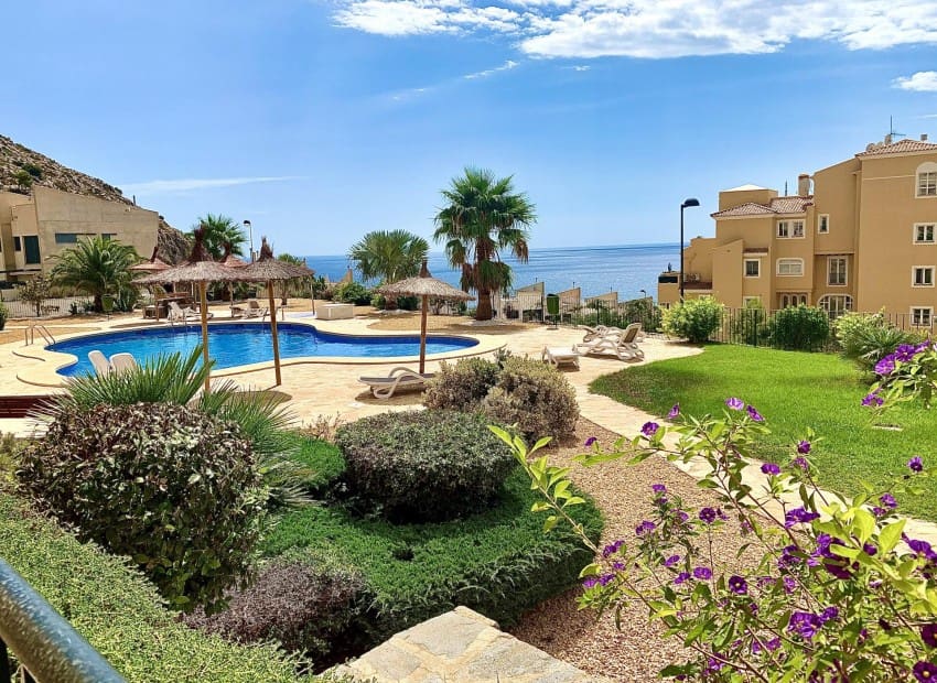 2 slaapkamer Appartement voor vakantieverhuur in Altea met zwembad - € 550 (Ref: 6305662)