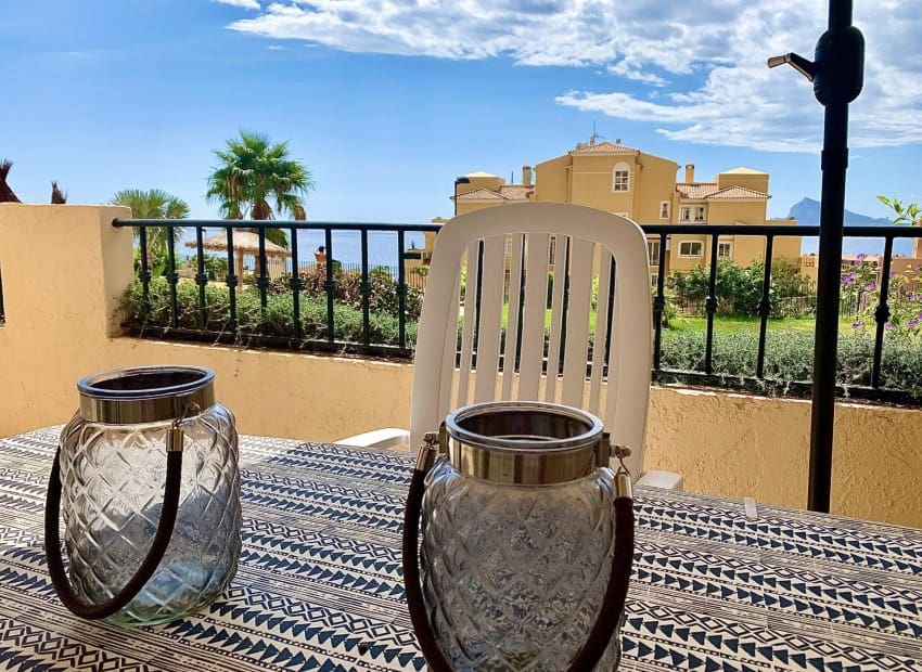 2 slaapkamer Appartement voor vakantieverhuur in Altea met zwembad - € 550 (Ref: 6305662)