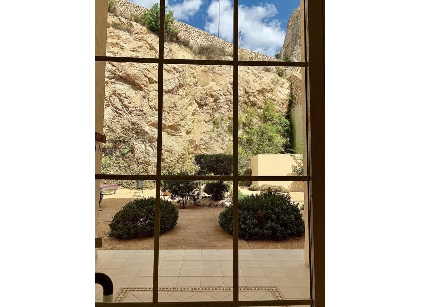 2 slaapkamer Appartement voor vakantieverhuur in Altea met zwembad - € 550 (Ref: 6305662)