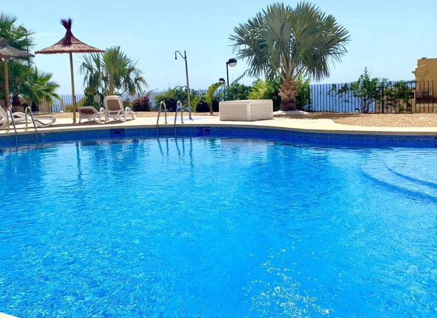 2 slaapkamer Appartement voor vakantieverhuur in Altea met zwembad - € 550 (Ref: 6305662)