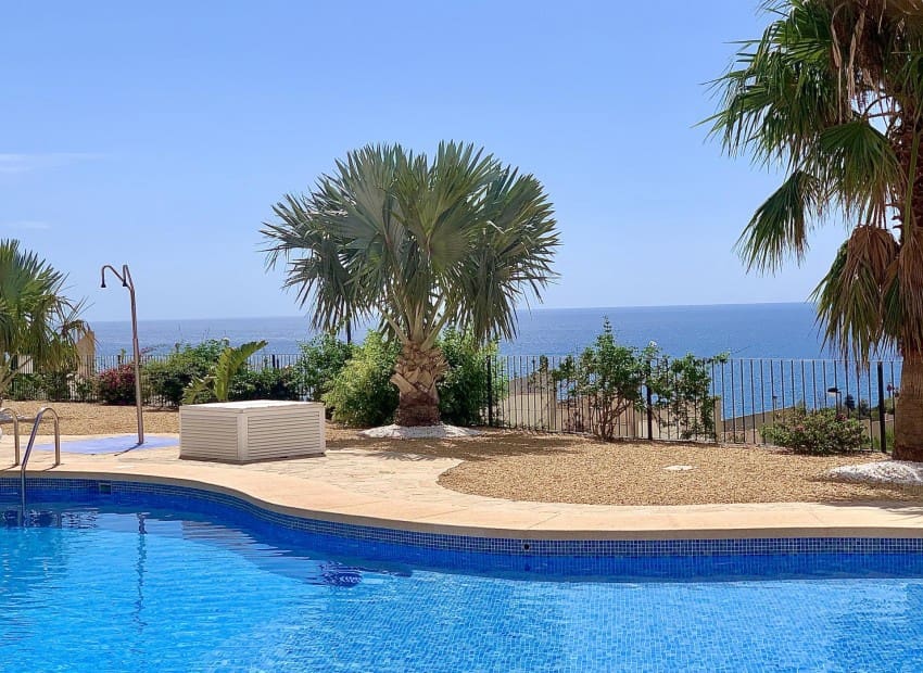 2 slaapkamer Appartement voor vakantieverhuur in Altea met zwembad - € 550 (Ref: 6305662)