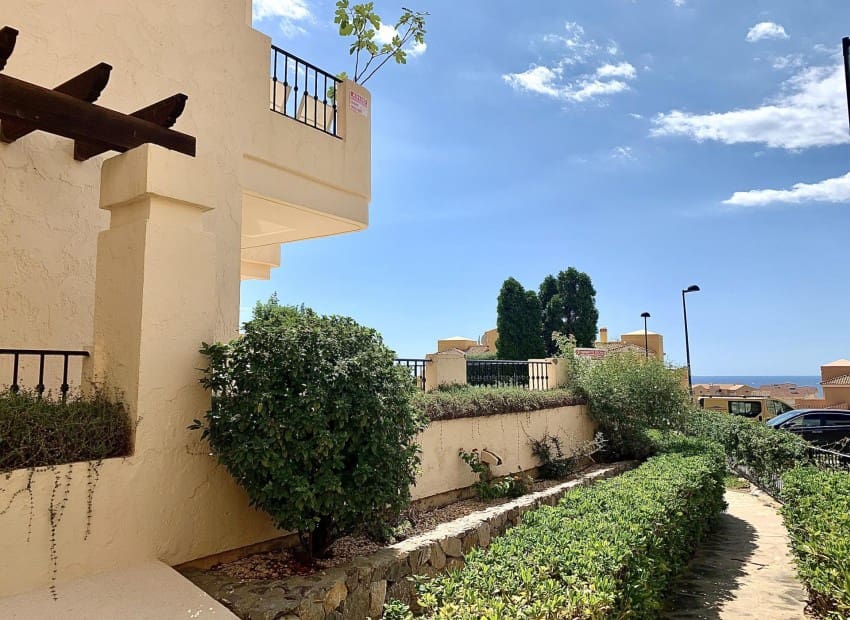 2 slaapkamer Appartement voor vakantieverhuur in Altea met zwembad - € 550 (Ref: 6305662)