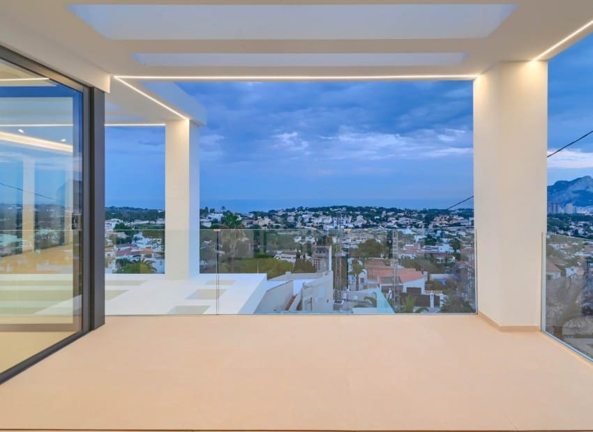 Chalet de 3 habitaciones en Calpe / Calp en venta con piscina - 1.985.000 € (Ref: 6307543)