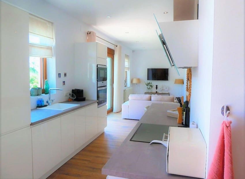 5 bedroom Villa for sale in Altea with pool - € 2,500,000 (Ref: 6870890)