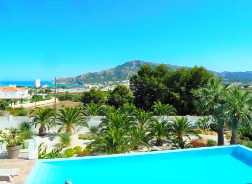 5 bedroom Villa for sale in Altea with pool - € 2,500,000 (Ref: 6870890)