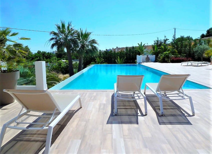 5 bedroom Villa for sale in Altea with pool - € 2,500,000 (Ref: 6870890)