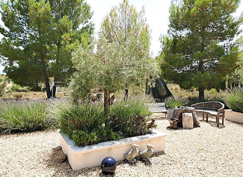 4 soveværelse Villa til salg i Onil med swimmingpool - € 485.000 (Ref: 7037647)