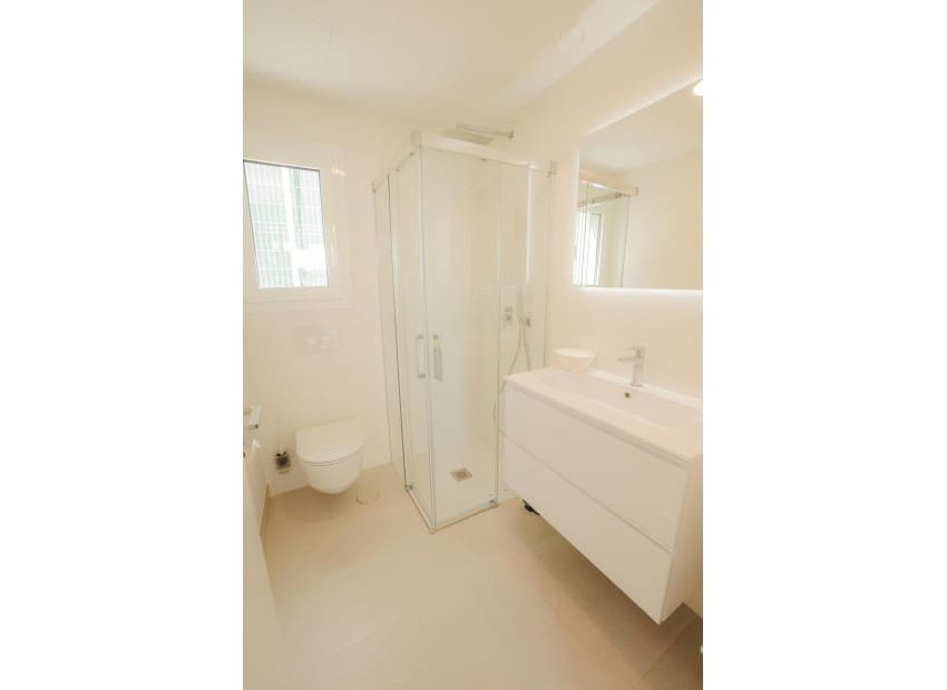 Chalet de 3 habitaciones en Finestrat en venta con piscina garaje - 840.000 € (Ref: 7037674)